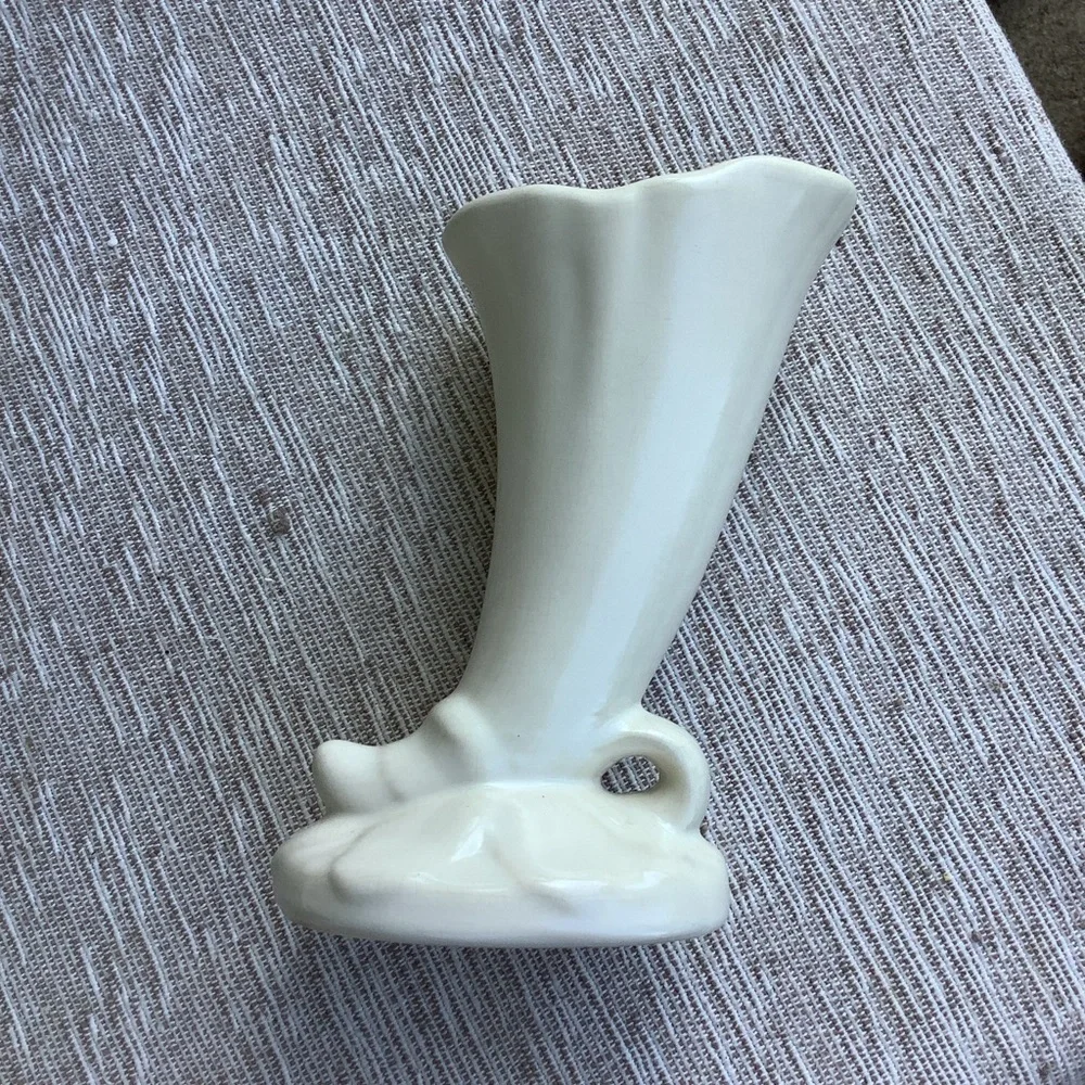Vintage Set 3 White Weller Cornucopia Vases Vintage Pottery